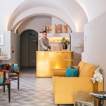 Boutique Hotel De La Ville Laigueglia Εξωτερικό φωτογραφία